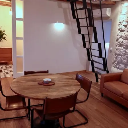 Cava - Duplex Two Bedroom With Sea View Apartmán